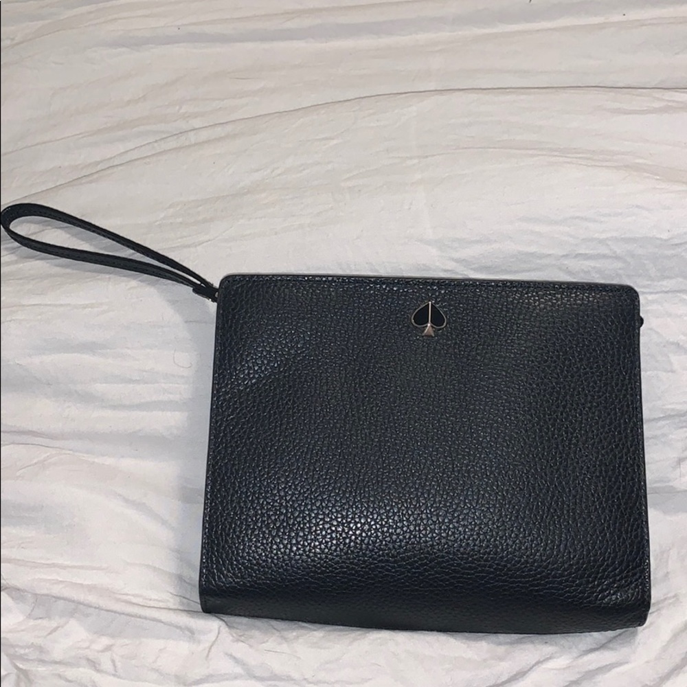 COPY - Kate Spade wristlet